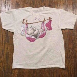Y2k White Cute Cat In Bra Graphic Tee